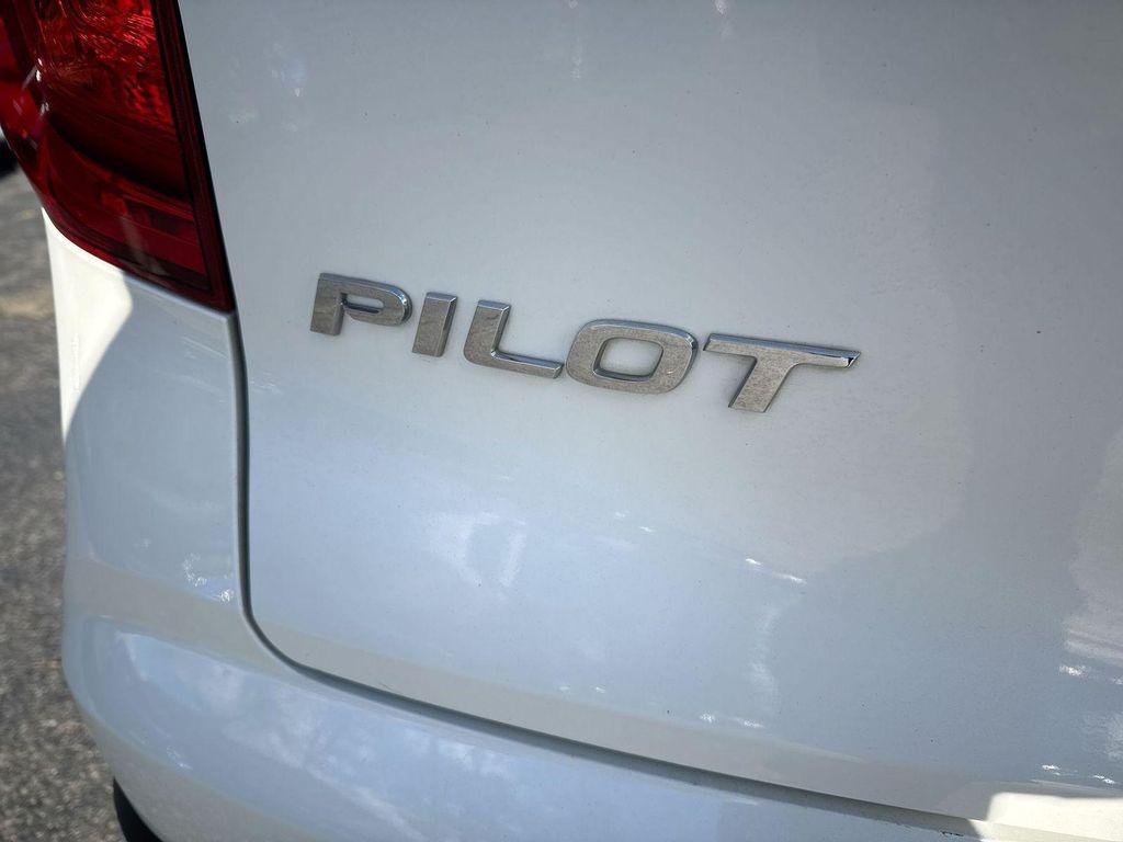 used 2016 Honda Pilot car, priced at $15,390