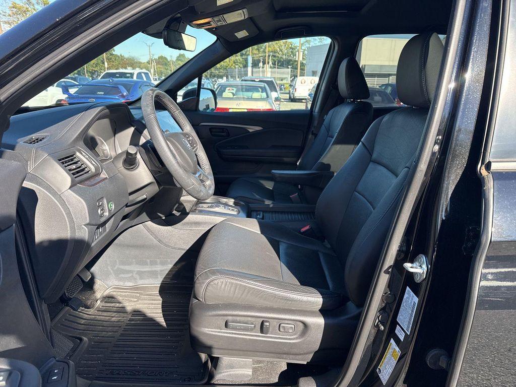 used 2022 Honda Passport car, priced at $30,590