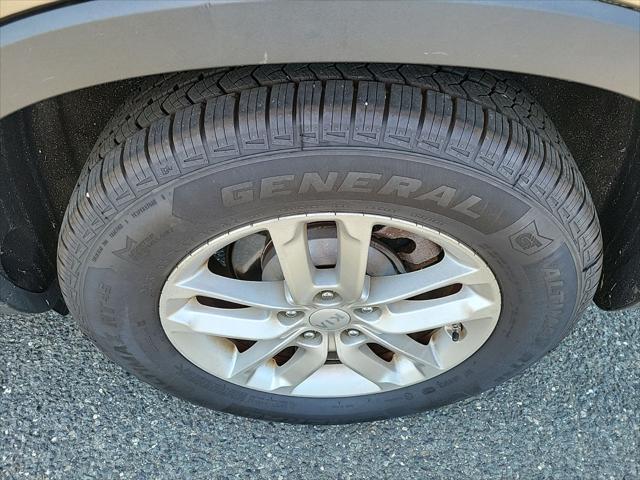 used 2015 Kia Sorento car, priced at $9,410