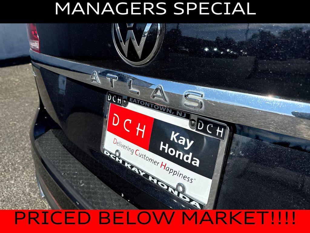used 2022 Volkswagen Atlas car, priced at $19,490