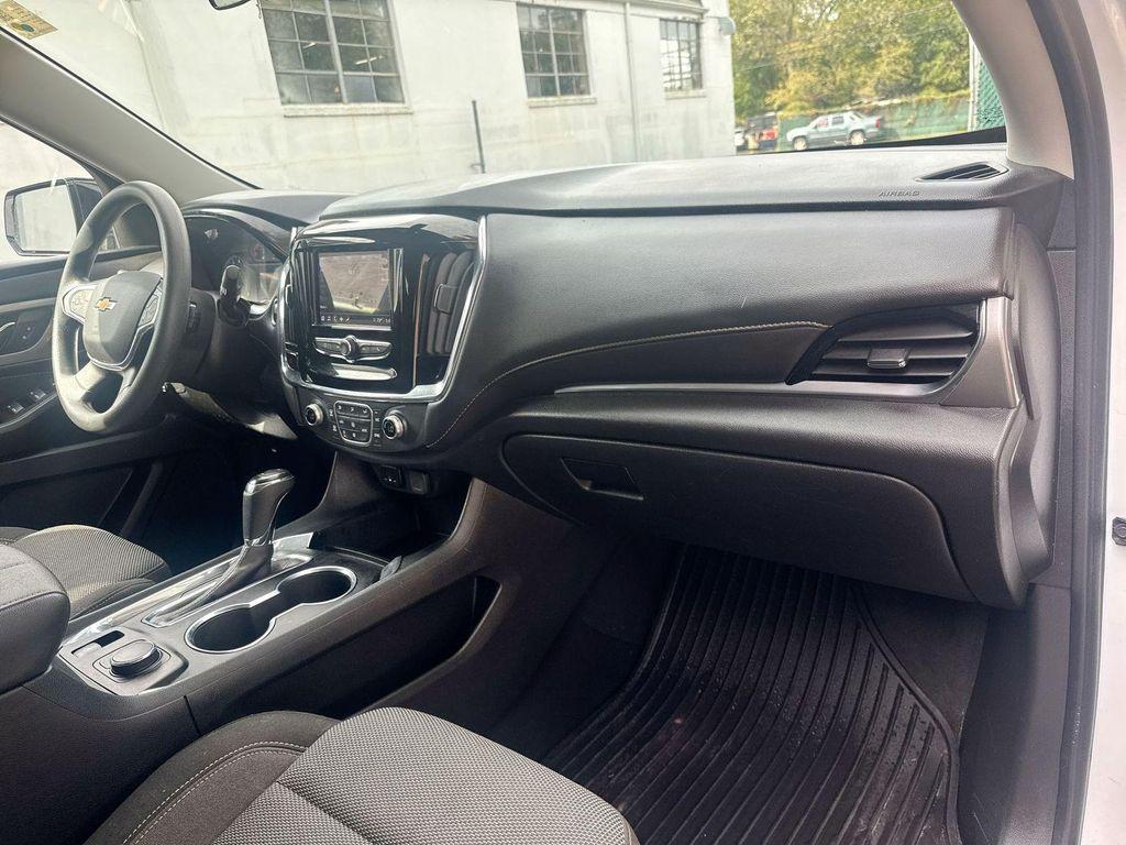 used 2020 Chevrolet Traverse car, priced at $20,490