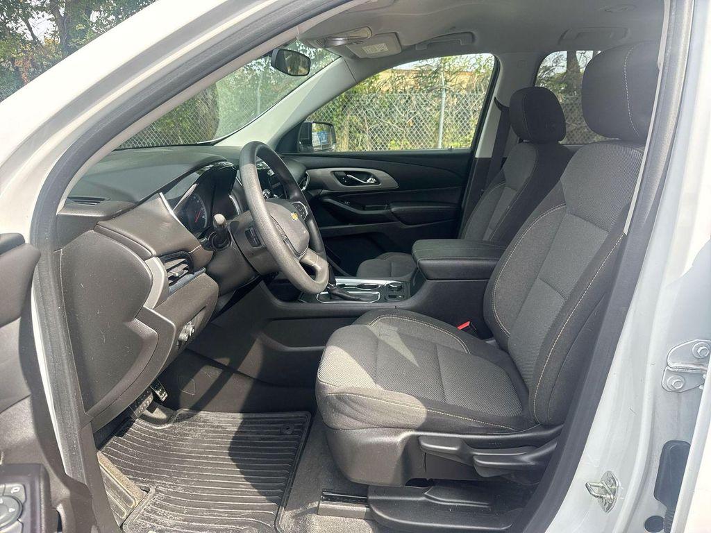used 2020 Chevrolet Traverse car, priced at $20,490