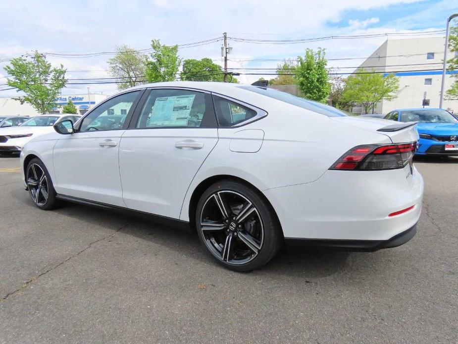 new 2024 Honda Accord Hybrid car, priced at $31,945