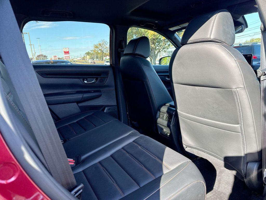 used 2024 Honda CR-V Hybrid car, priced at $30,990