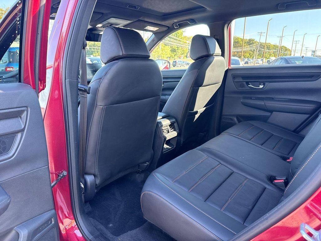 used 2024 Honda CR-V Hybrid car, priced at $30,990