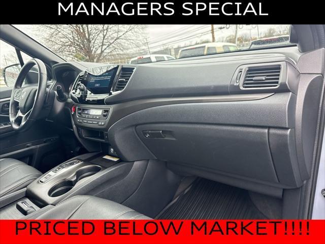 used 2022 Honda Pilot car, priced at $28,490