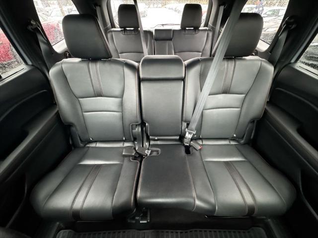 used 2022 Honda Pilot car, priced at $29,567