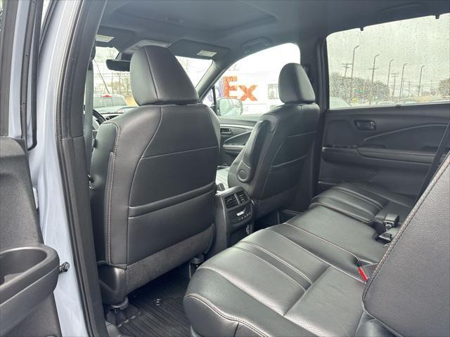 used 2022 Honda Pilot car, priced at $29,567