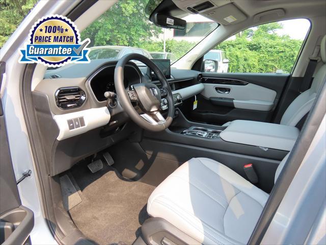new 2025 Honda Pilot car, priced at $51,407