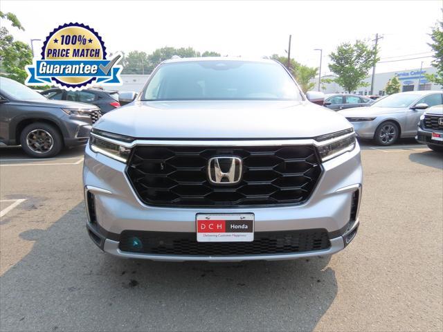 new 2025 Honda Pilot car, priced at $51,407