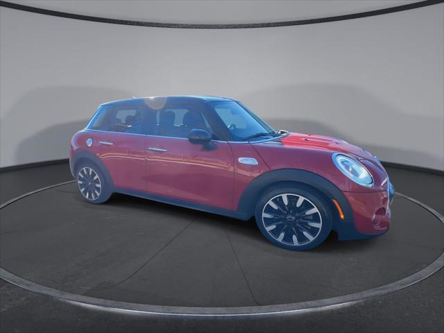 used 2017 MINI Hardtop car, priced at $11,999