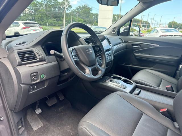 used 2022 Honda Pilot car, priced at $32,000