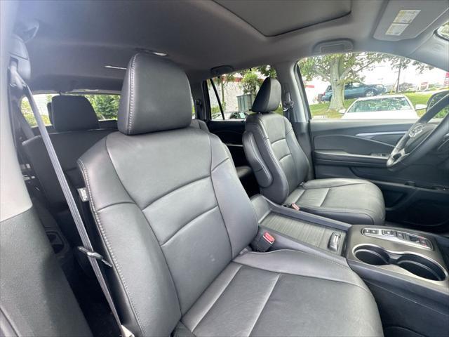 used 2022 Honda Pilot car, priced at $32,000