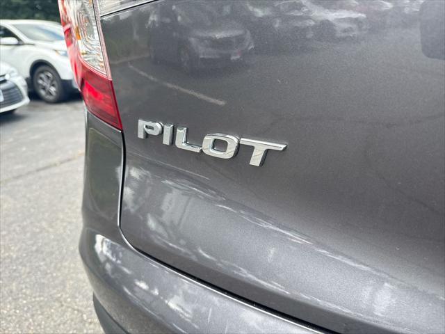 used 2022 Honda Pilot car, priced at $32,000