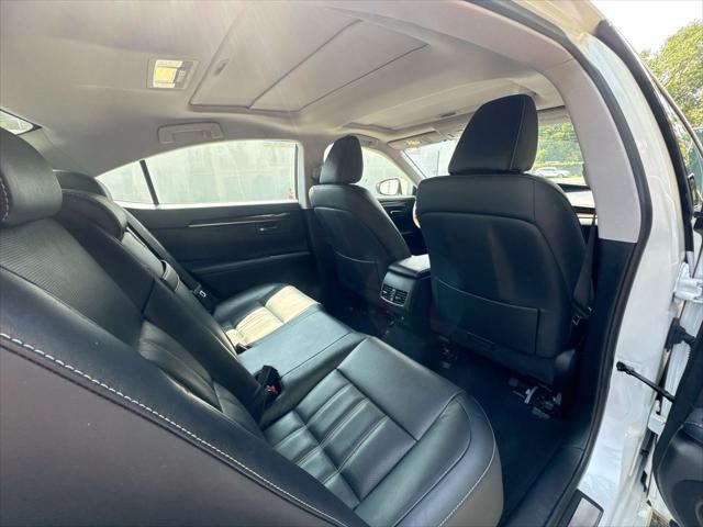 used 2016 Lexus ES 350 car, priced at $20,559