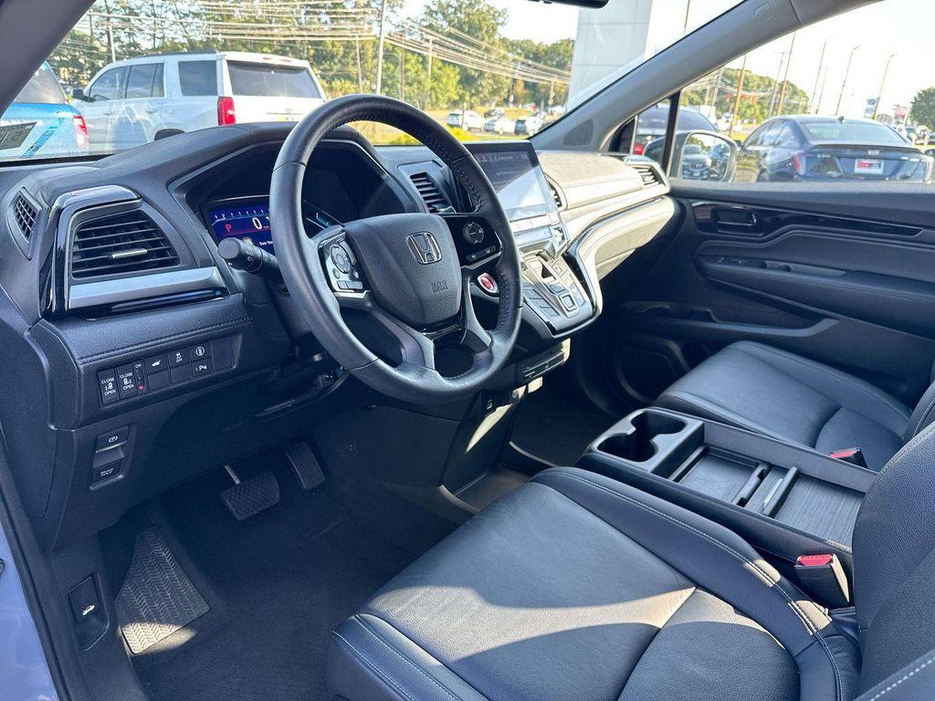 used 2023 Honda Odyssey car, priced at $35,990