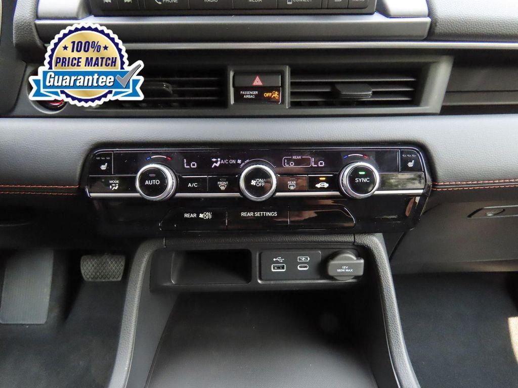 new 2025 Honda Pilot car, priced at $38,351