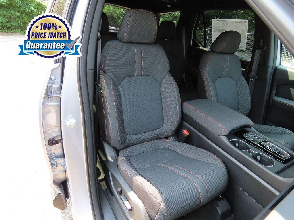 new 2025 Honda Pilot car, priced at $38,351