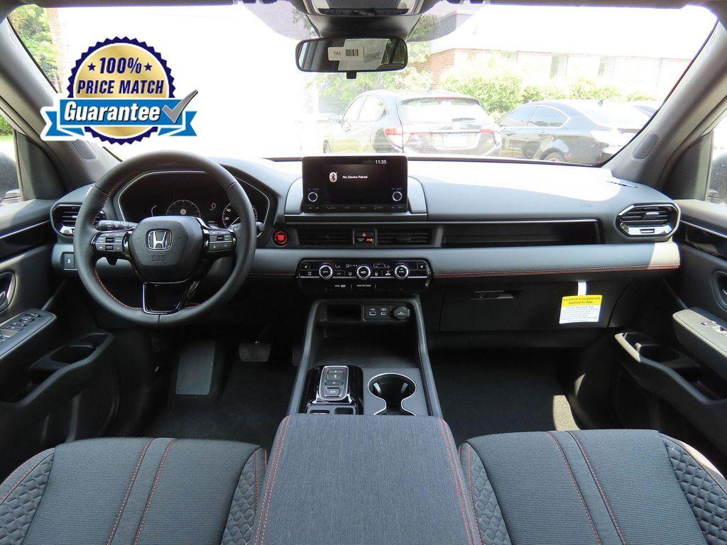 new 2025 Honda Pilot car, priced at $38,351