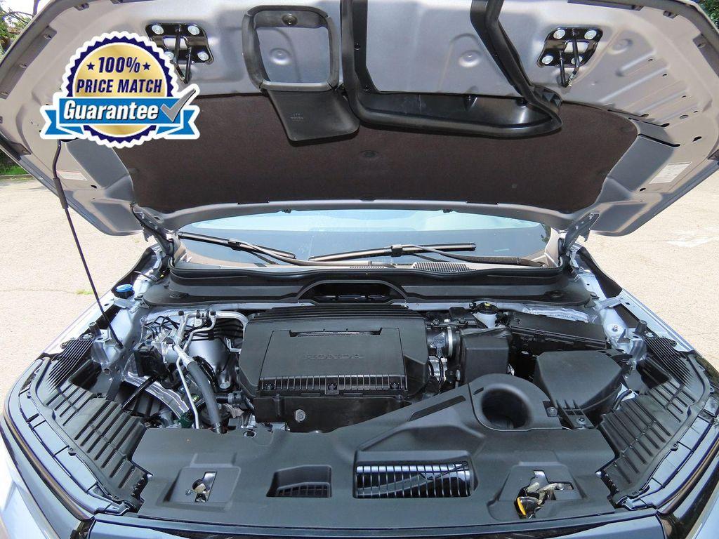 new 2025 Honda Pilot car, priced at $38,351