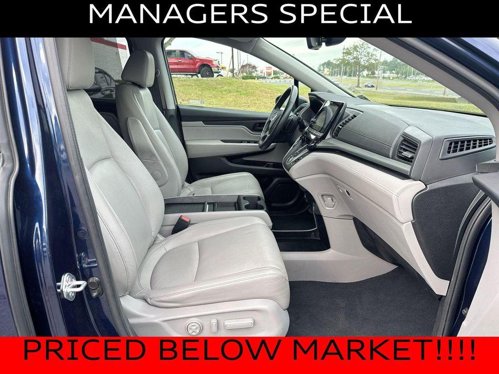 used 2023 Honda Odyssey car, priced at $30,490