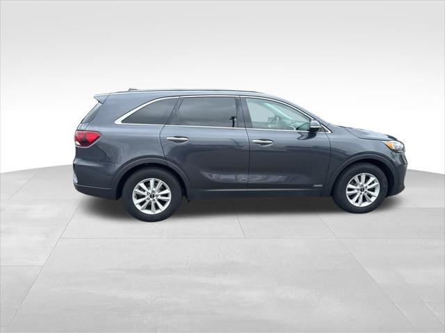 used 2019 Kia Sorento car, priced at $12,900