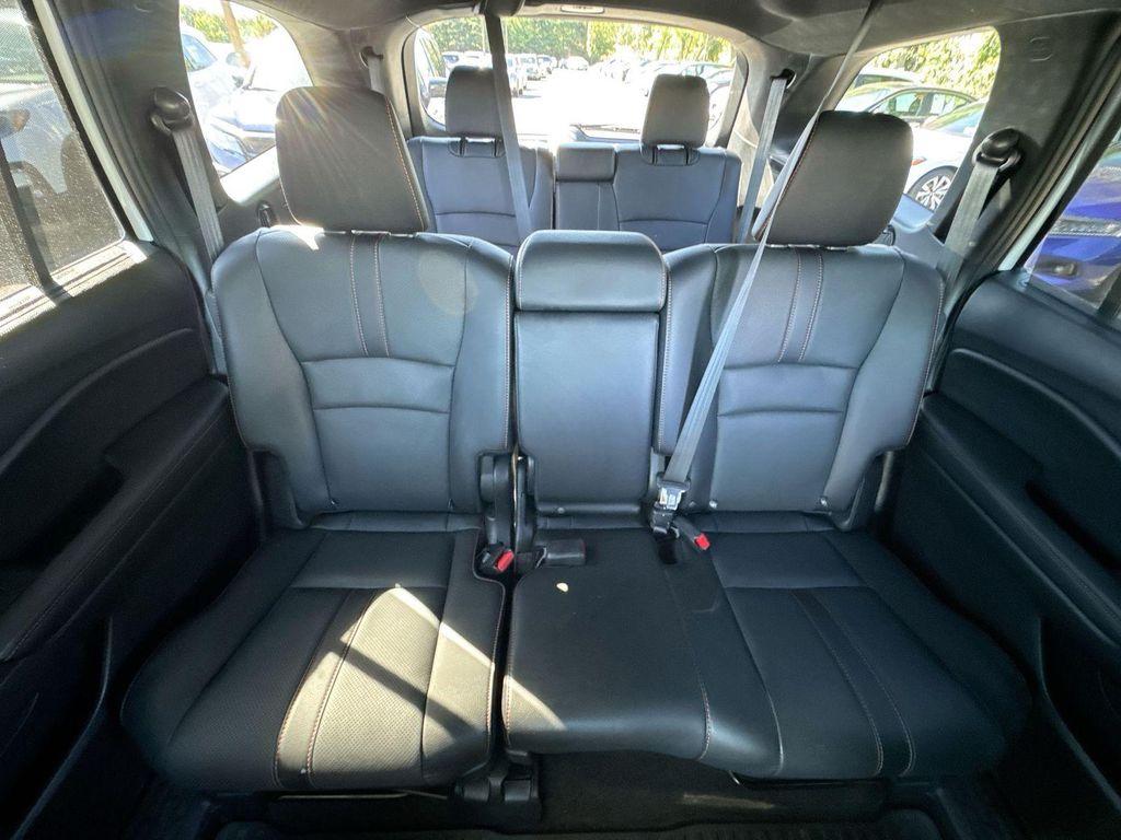 used 2022 Honda Pilot car, priced at $31,890
