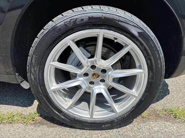 used 2018 Porsche Macan car, priced at $18,345