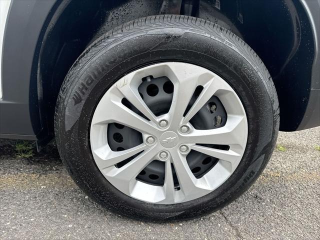 used 2024 Chevrolet Trax car, priced at $20,325