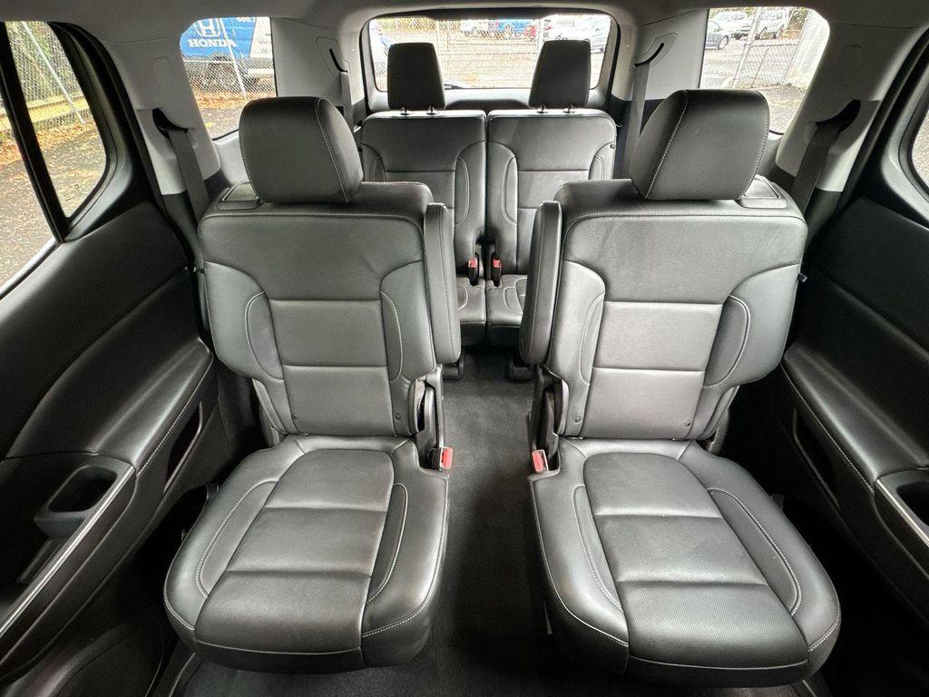 used 2023 GMC Acadia car, priced at $31,000