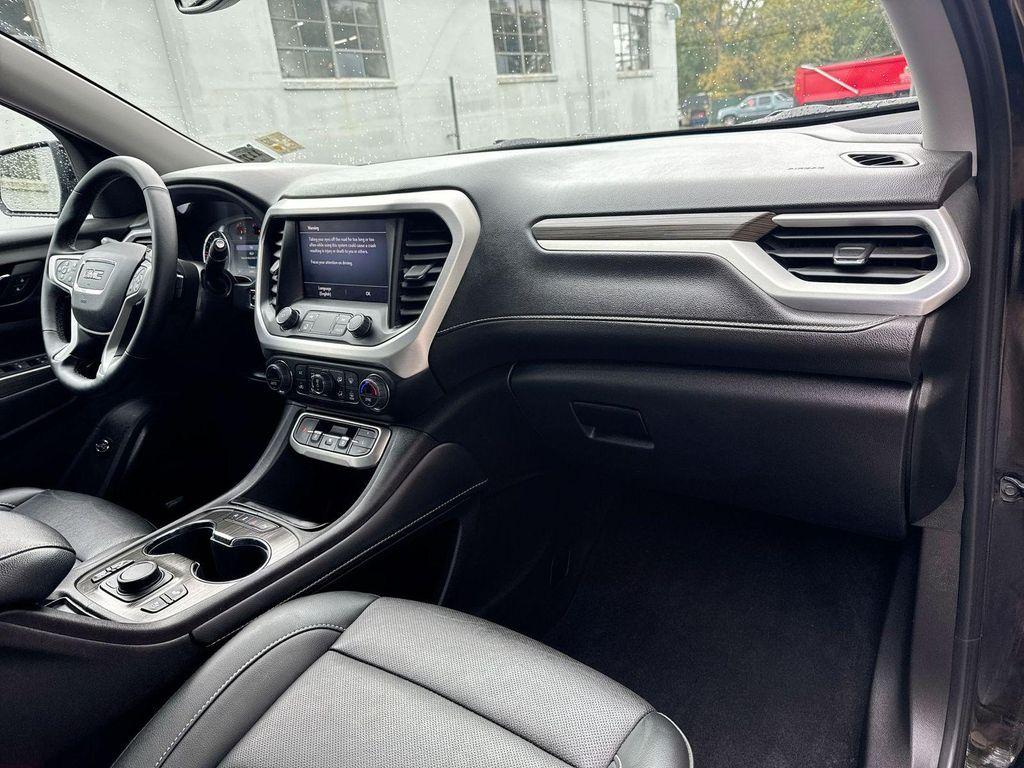 used 2023 GMC Acadia car, priced at $31,000