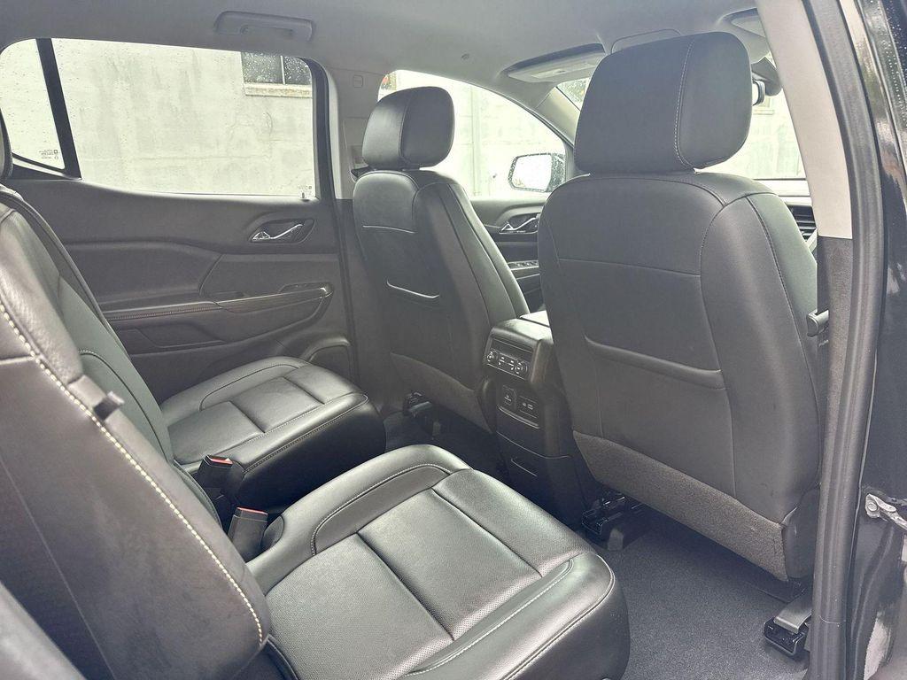 used 2023 GMC Acadia car, priced at $31,000