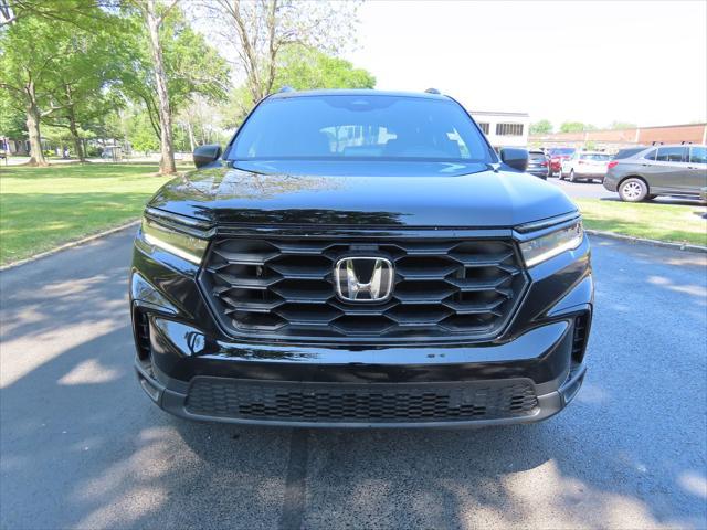 new 2025 Honda Pilot car, priced at $41,595