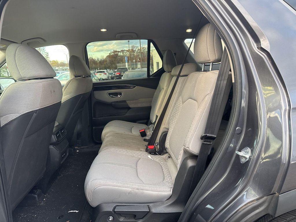 used 2023 Honda Pilot car, priced at $32,690