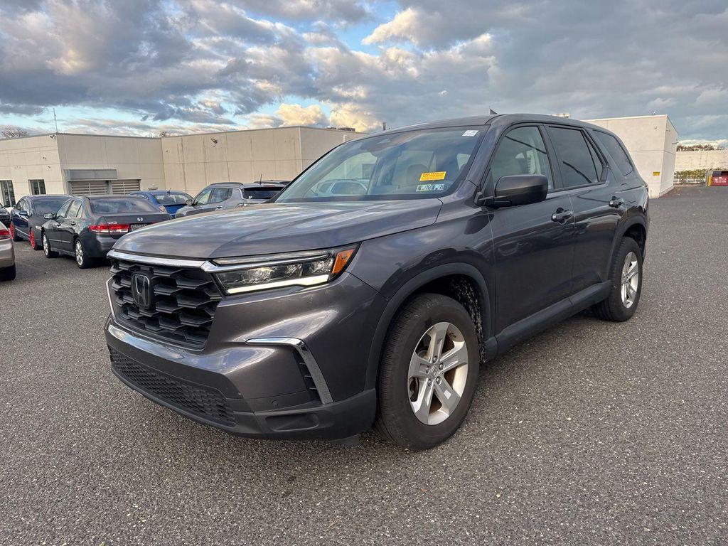 used 2023 Honda Pilot car, priced at $32,690