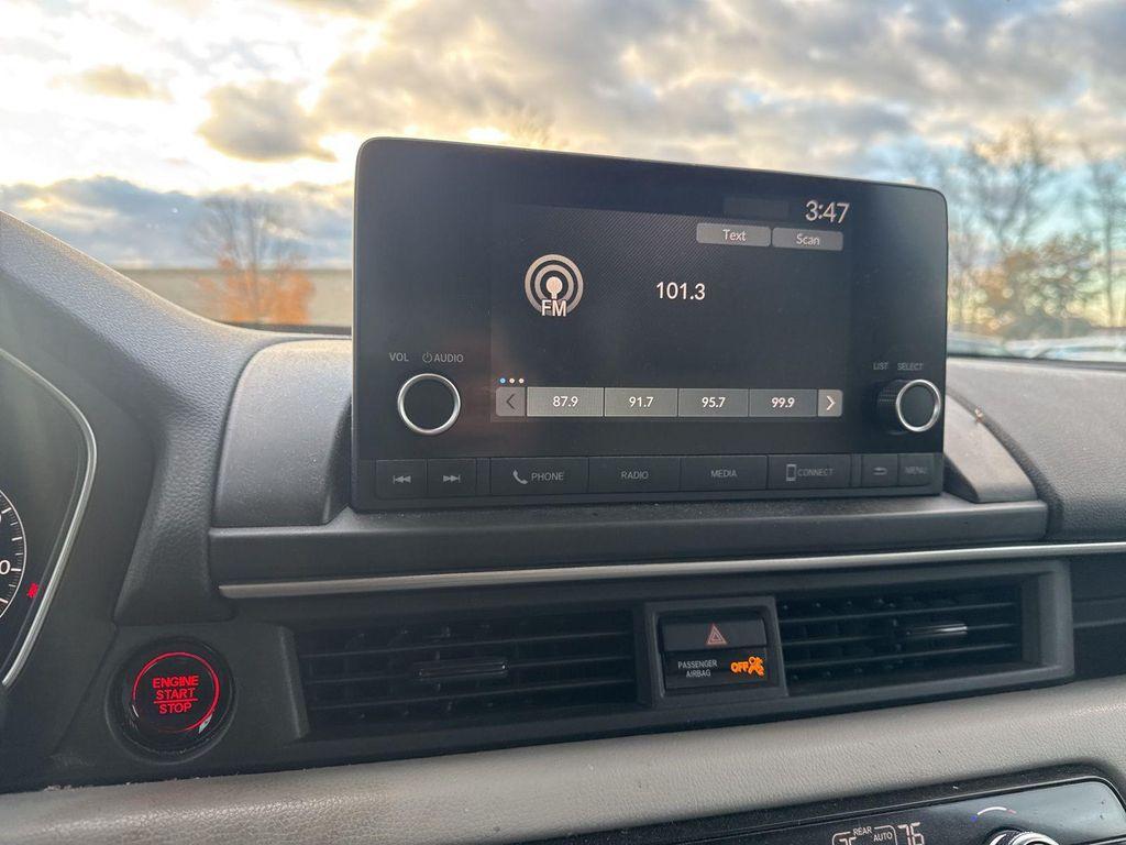 used 2023 Honda Pilot car, priced at $32,690