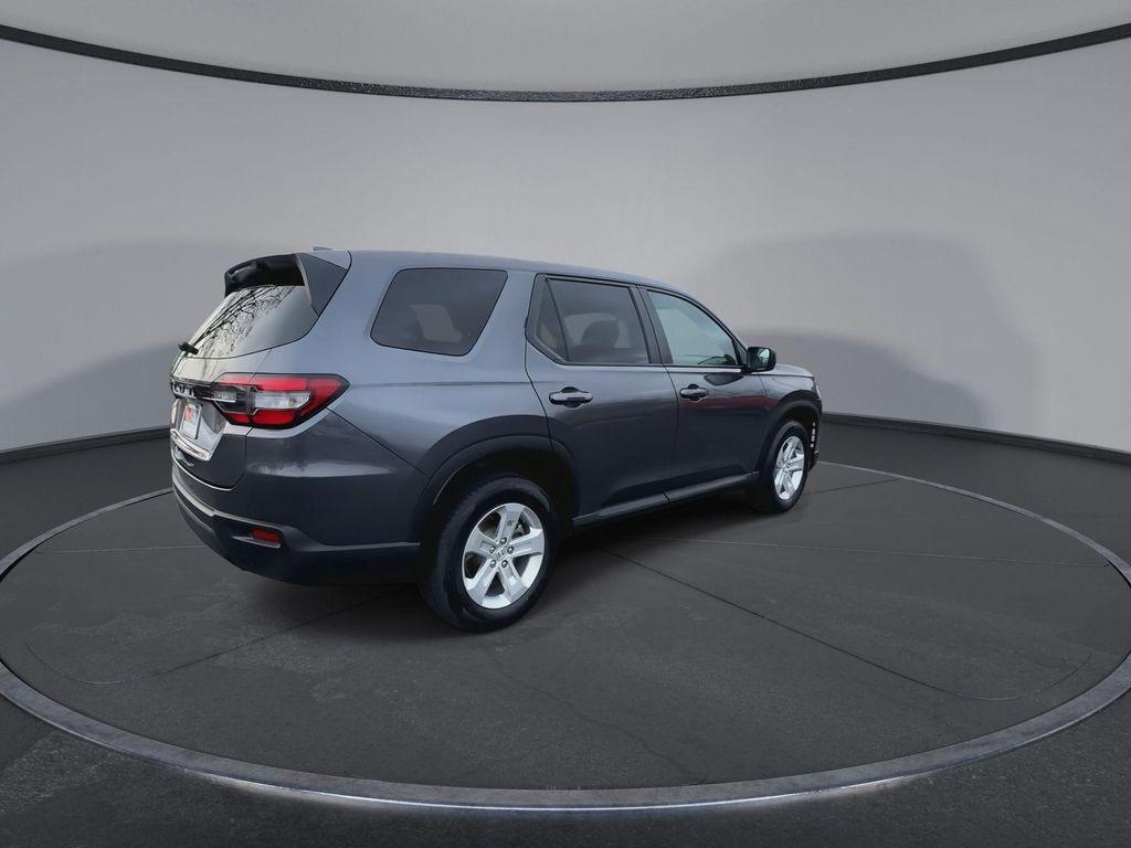 used 2023 Honda Pilot car, priced at $32,390