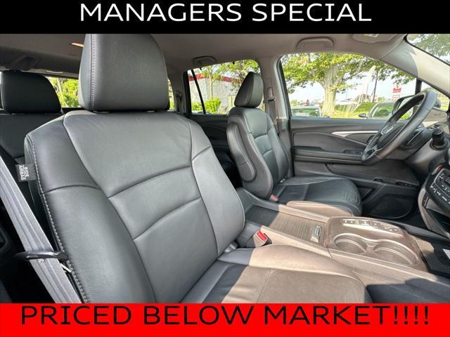 used 2022 Honda Pilot car, priced at $29,000