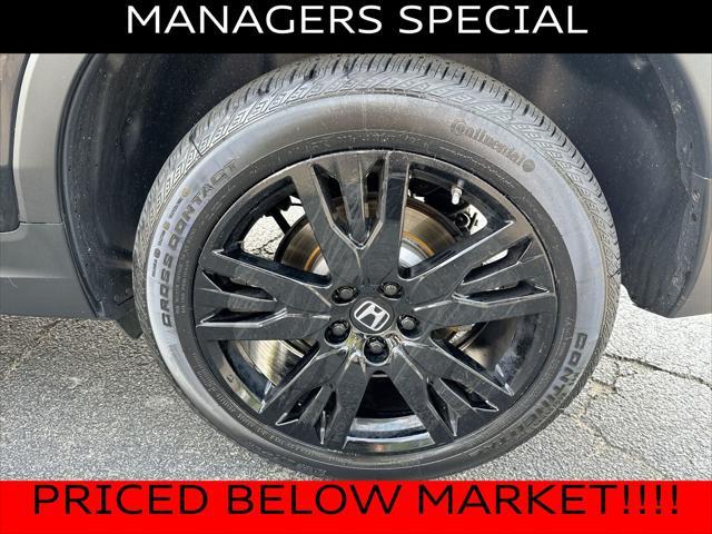 used 2022 Honda Pilot car, priced at $29,000