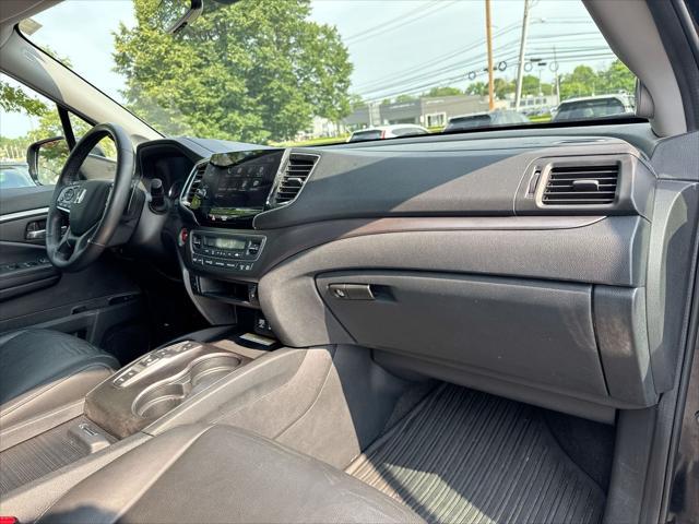 used 2022 Honda Pilot car, priced at $30,386