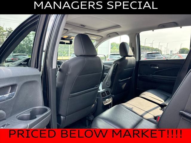 used 2022 Honda Pilot car, priced at $29,000