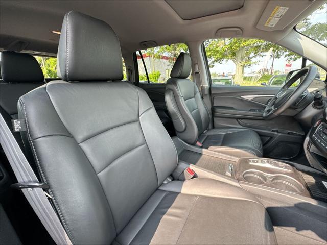 used 2022 Honda Pilot car, priced at $30,386