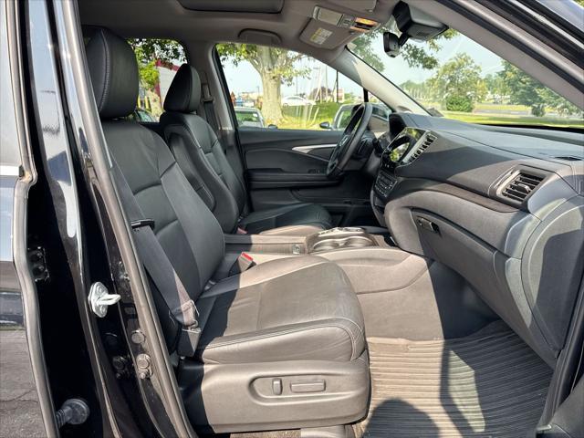 used 2022 Honda Pilot car, priced at $30,386