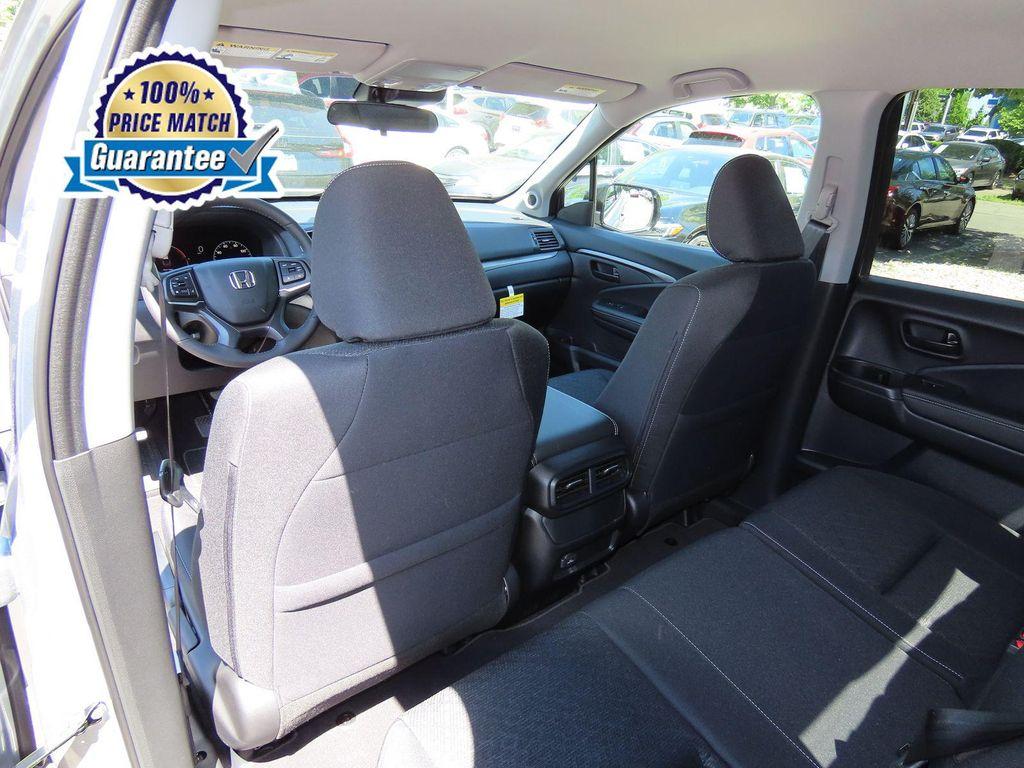 new 2025 Honda Ridgeline car, priced at $38,995