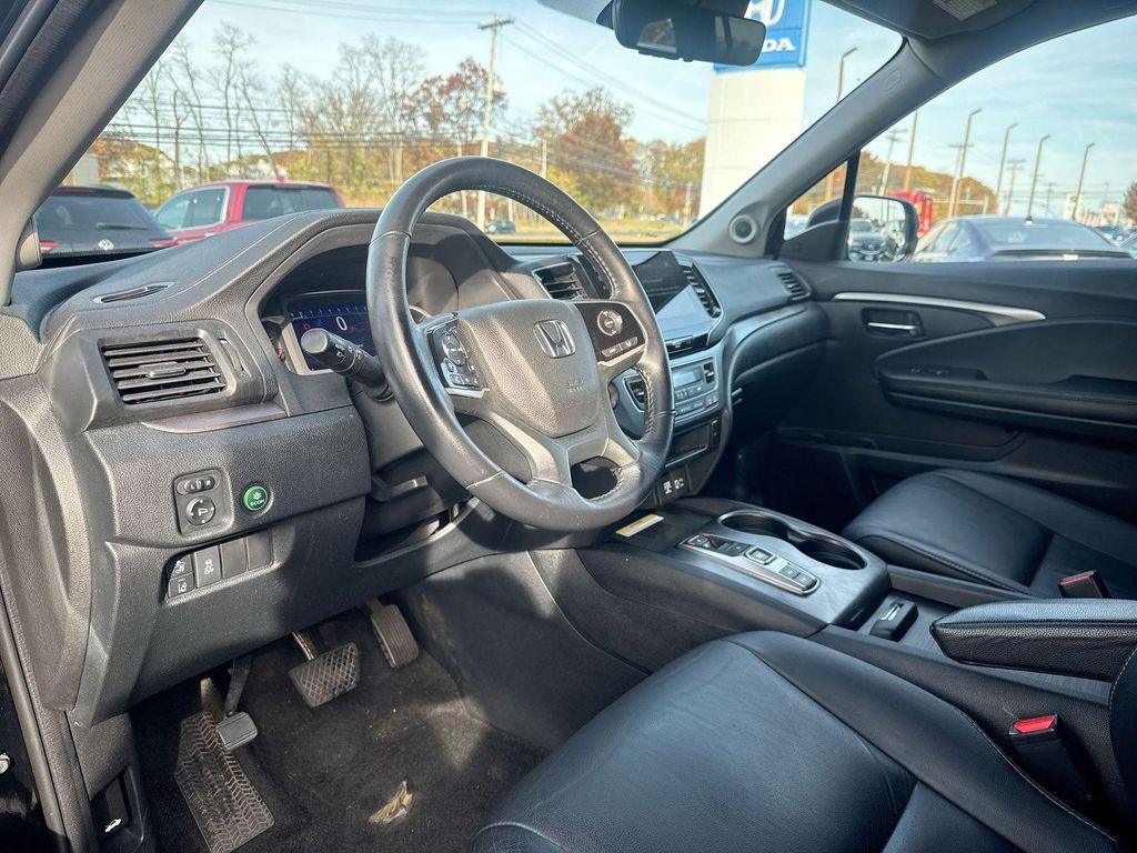 used 2022 Honda Pilot car, priced at $28,790