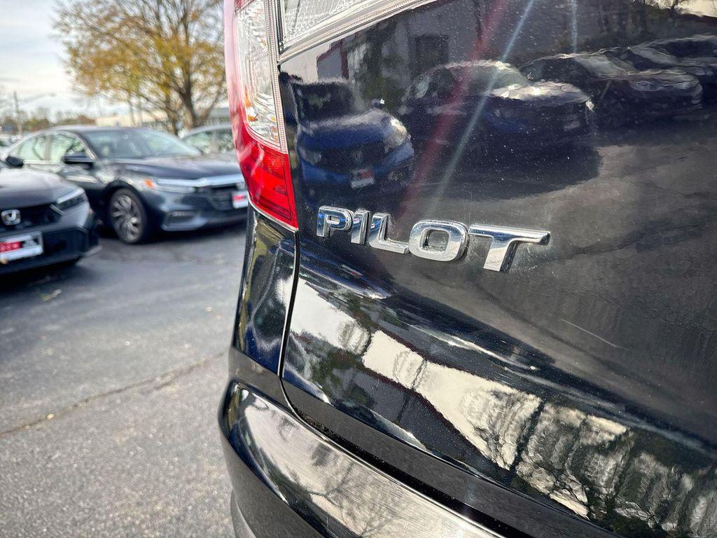 used 2022 Honda Pilot car, priced at $28,790