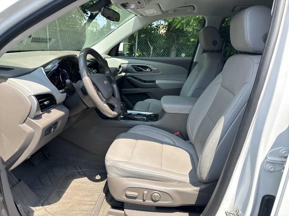 used 2019 Chevrolet Traverse car, priced at $23,777