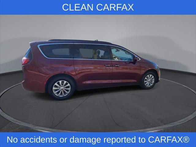 used 2019 Chrysler Pacifica car, priced at $14,135