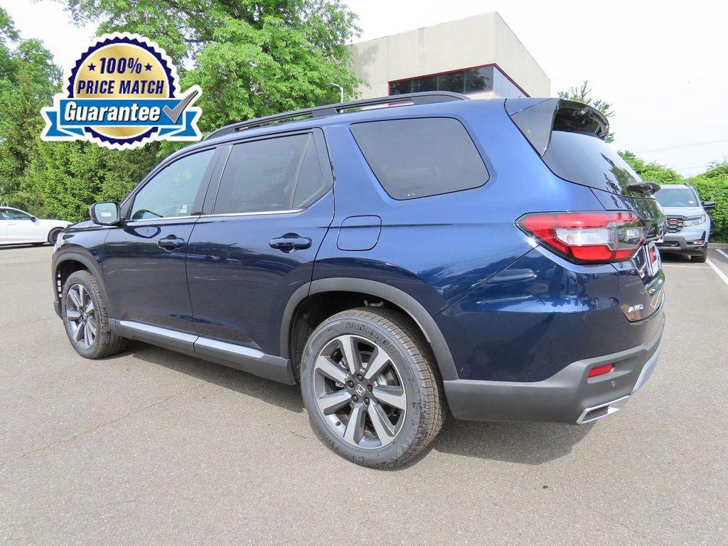 new 2025 Honda Pilot car, priced at $49,324