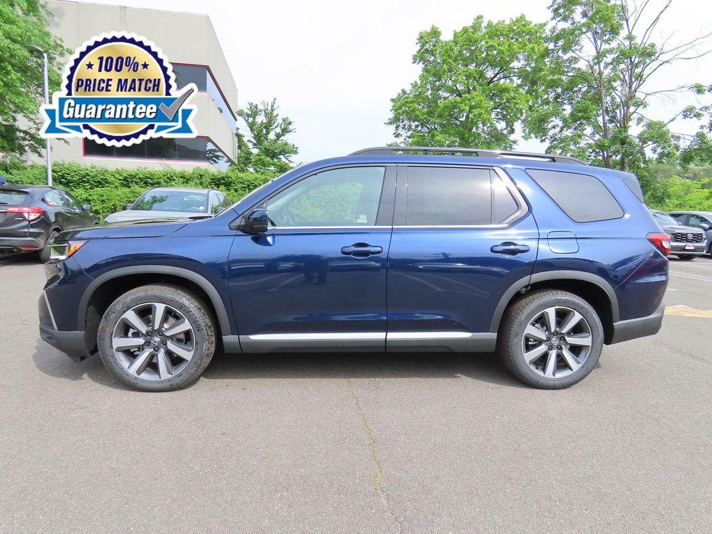 new 2025 Honda Pilot car, priced at $49,324
